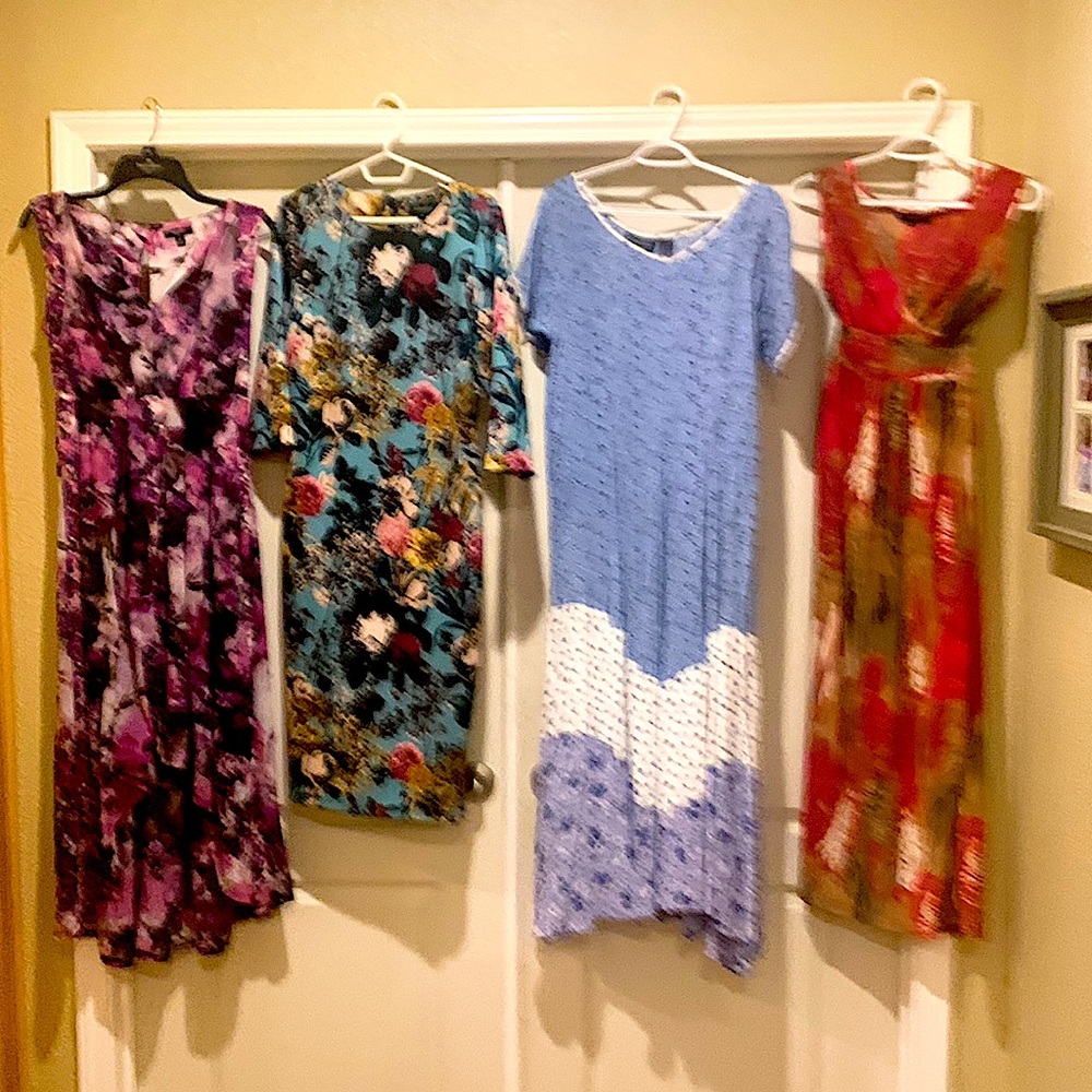 Sleeveless  print Maxi Dress.